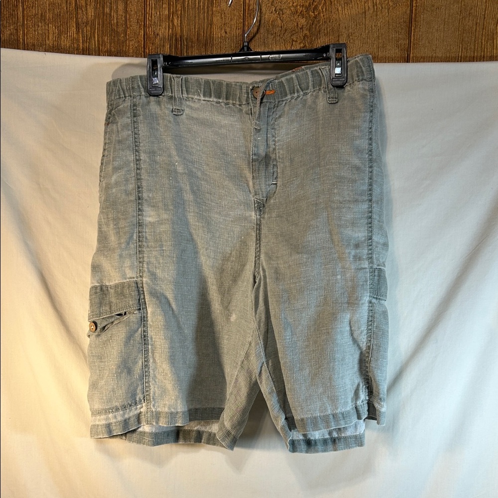 Tommy Bahama Men's Casual Green/Gray Shorts